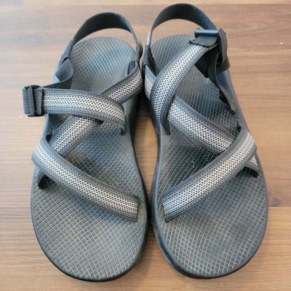 Sandals_&_Flip_Flops